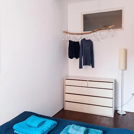 Haven - Two Bedroom * ロヴィニ